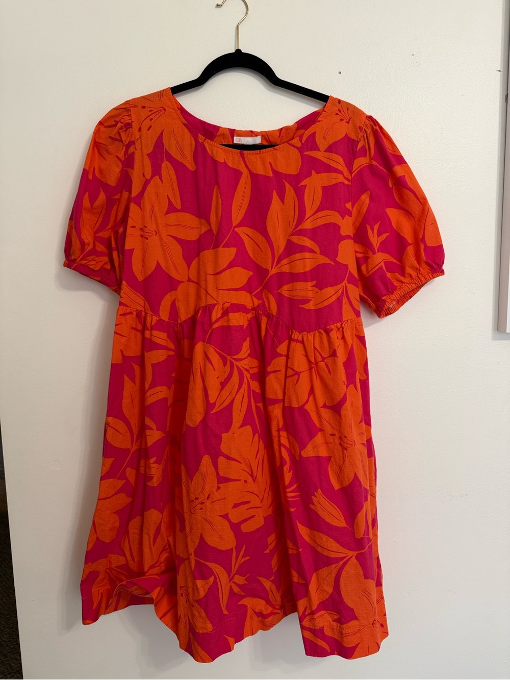 Gianni Bini Pink & Orange Floral Shift Dress